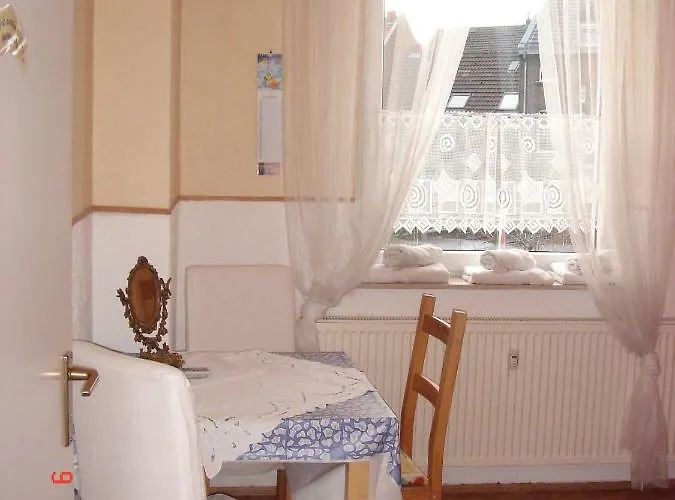 Vermietung Schwermer Appartement Keulen